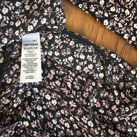 Joe Fresh Floral Long Sleeve Dress in size 4 - Picture 4 of 5
